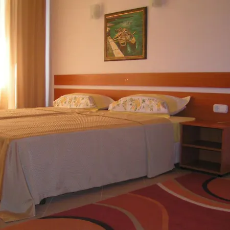 Valeria Luxury 普里莫尔斯科